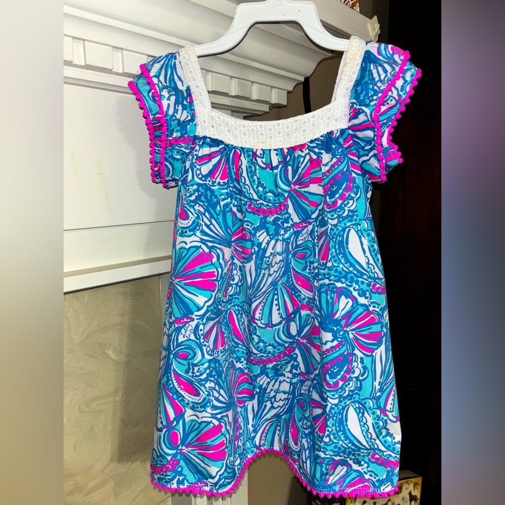 Girls Lilly Pulitzer Dress, Size-2 Slight Stain mid front-see photos.